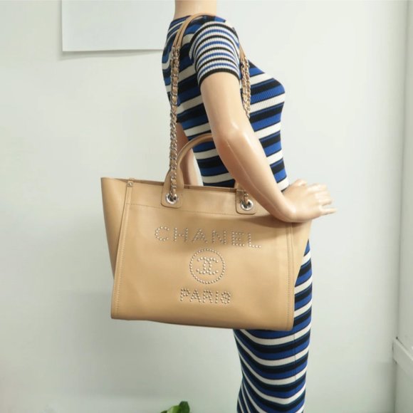 100% Authentic CHANEL DeauVille Beige Leather Satchel Bag - Picture 9 of 9